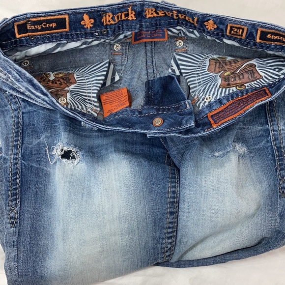 Rock Revival Sherry Easy Crop Distressed Jeans - Picture 5 of 8